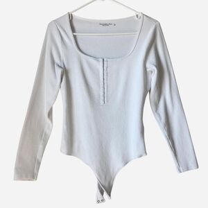 White Cotton Long Sleeve Bodysuit